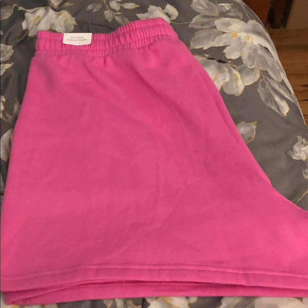Pink Victoria’s Secret Campus Fleece Shorts Pink Gossip Size XL - Picture 6 of 8